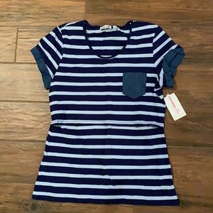 NWT Momzelle nursing shirt
